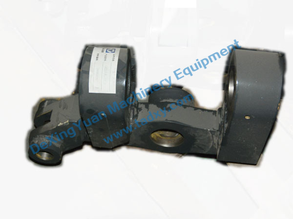 c鿴ԔϢ}Right Steering Knuckle GR215.17.4 xΔ1833